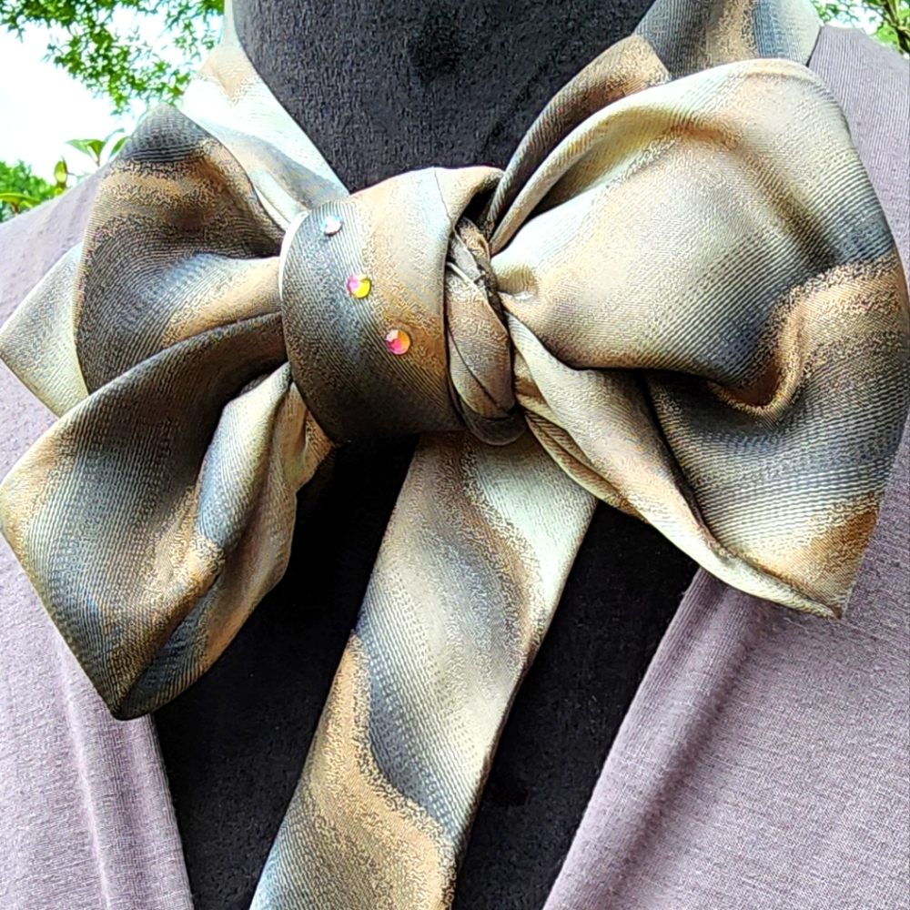 URSULA Necktie Escarpe